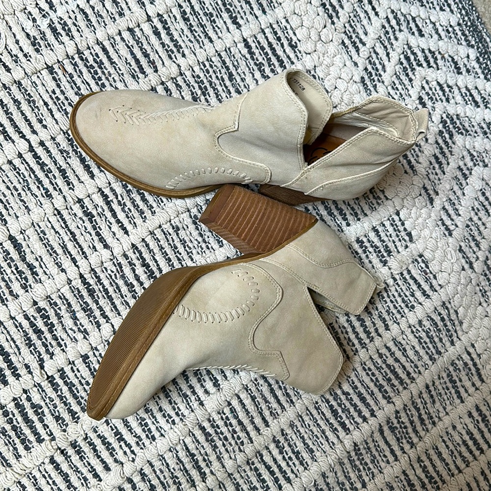 Tan Heeled Booties